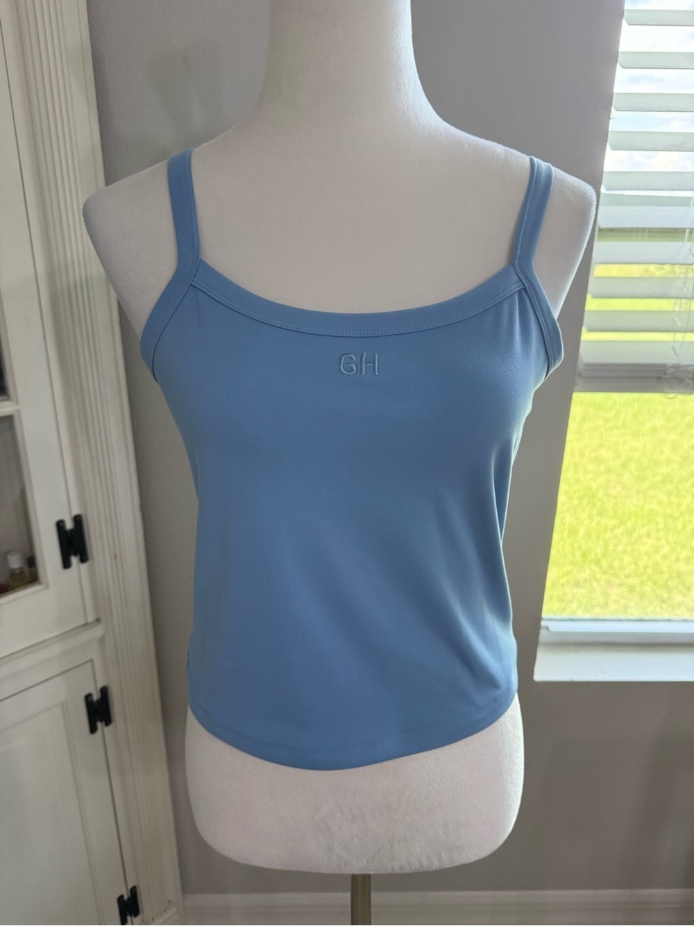 Gold Hinge MotionCloud Square Neck Sleeveless Cami in light blue
